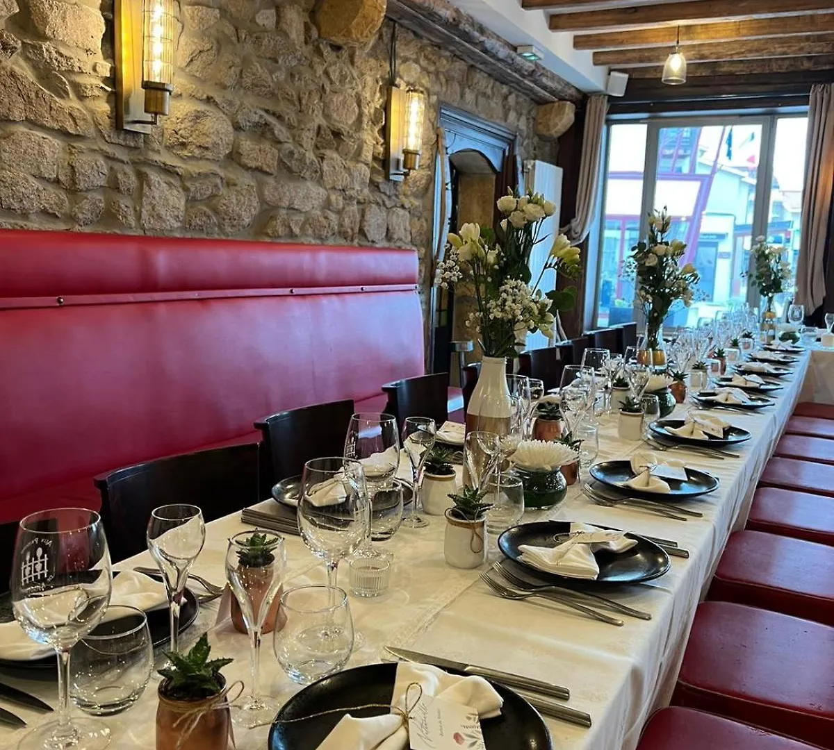 Bed and Breakfast Aux Prisons De Montagny 3*, Montagny (Rhone)